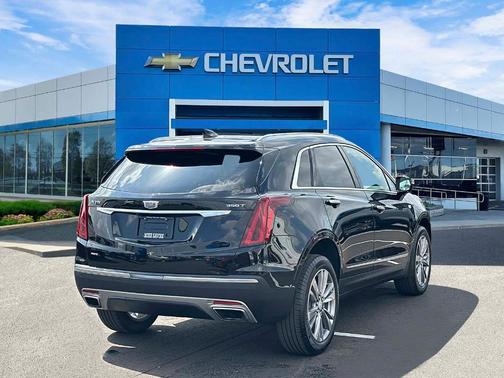 Stellar Black Metallic 2024 Cadillac XT5 Premium Luxury