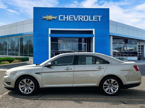 2010 Ford Taurus Limited