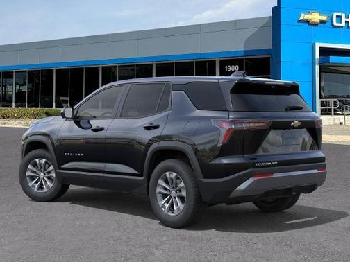 Mosaic Black Metallic 2026 Chevrolet Equinox LT