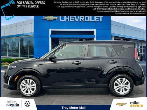 Fusion Orange 2023 Kia Soul LX