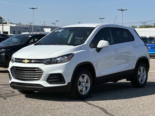 2022 Chevrolet Trax LS