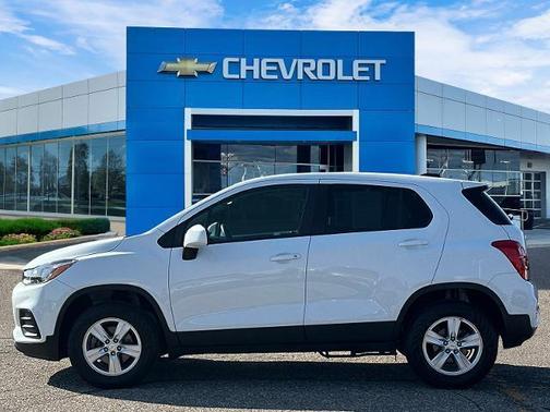 2022 Chevrolet Trax LS