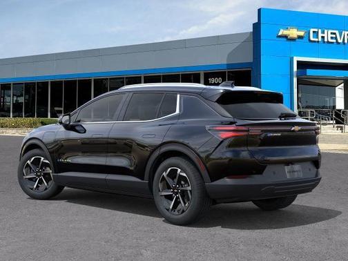 2026 Chevrolet Equinox EV LT 2
