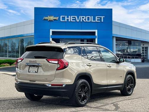 2022 GMC Terrain AT4