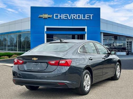 Shadow Gray Metallic 2020 Chevrolet Malibu 1LS