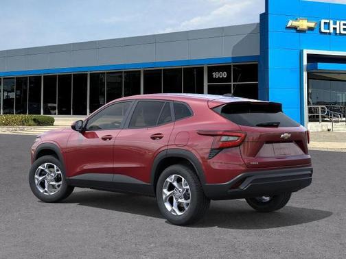 2025 Chevrolet Trax LS