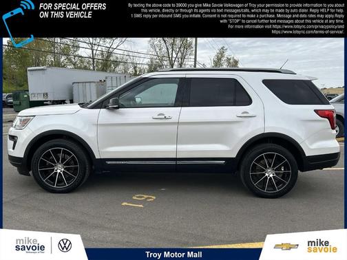 White 2018 Ford Explorer XLT