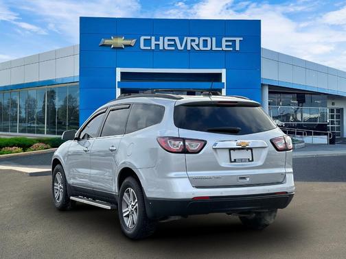 2017 Chevrolet Traverse 1LT