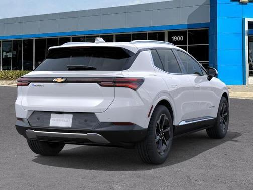 2025 Chevrolet Equinox EV LT 2