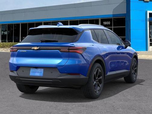 2026 Chevrolet Equinox EV LT 2