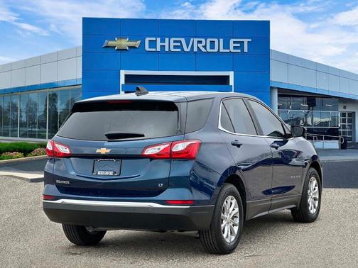Pacific Blue Metallic 2021 Chevrolet Equinox 1LT