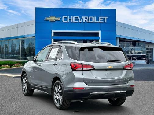 Sterling Gray Metallic 2024 Chevrolet Equinox Premier