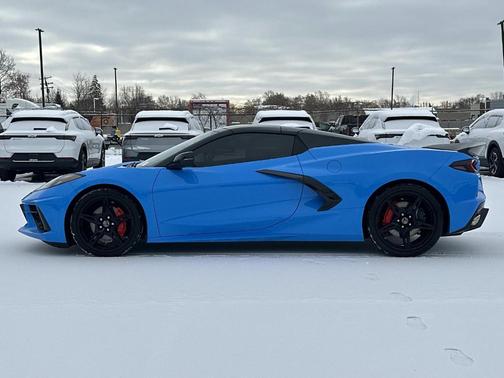 2022 Chevrolet Corvette Stingray w/3LT