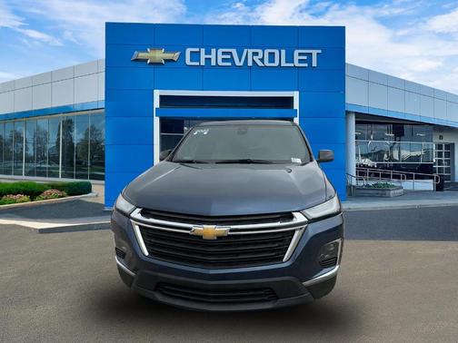 2022 Chevrolet Traverse LS