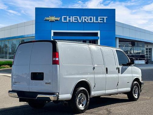 2021 GMC Savana 3500 Work Van