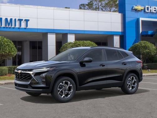 Mosaic Black Metallic 2026 Chevrolet Trax LT