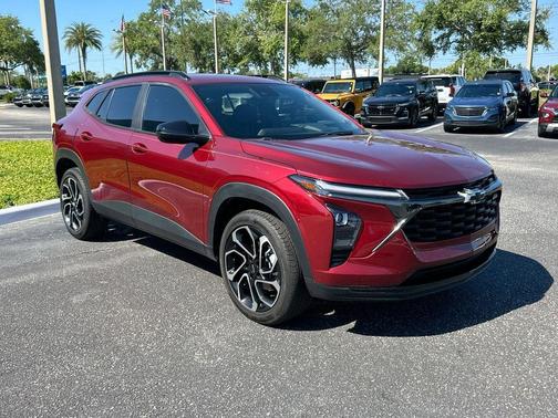 Crimson Metallic 2024 Chevrolet Trax 2RS