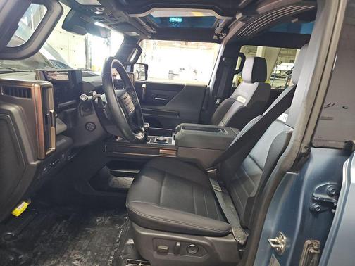Neptune Blue 2024 GMC HUMMER EV SUV 3X