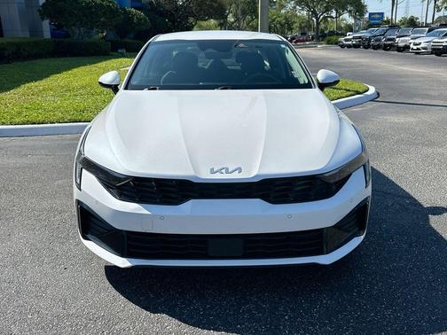 2025 Kia K5 LXS