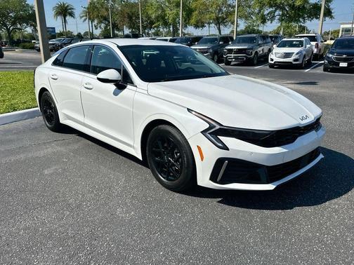 2025 Kia K5 LXS