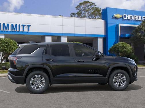 Mosaic Black Metallic 2026 Chevrolet Equinox LT