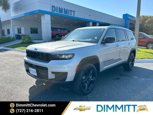 Silver Zynith 2023 Jeep Grand Cherokee L Laredo