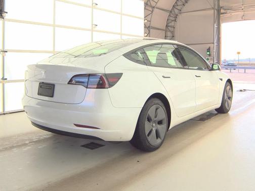 Pearl White Multi 2023 Tesla Model 3 Base