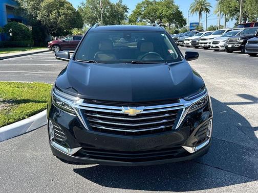 Mosaic Black Metallic 2023 Chevrolet Equinox Premier