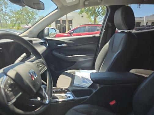 Moonstone Gray Metallic 2025 Buick Encore GX Preferred