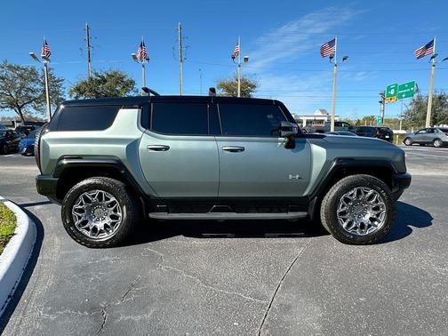 2024 GMC HUMMER EV SUV 3X