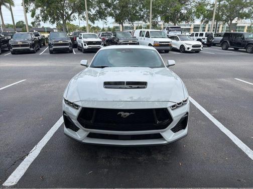 Oxford White 2024 Ford Mustang GT Premium