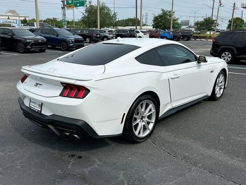 Oxford White 2024 Ford Mustang GT Premium