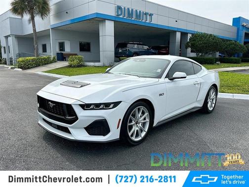 Oxford White 2024 Ford Mustang GT Premium