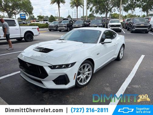 Oxford White 2024 Ford Mustang GT Premium