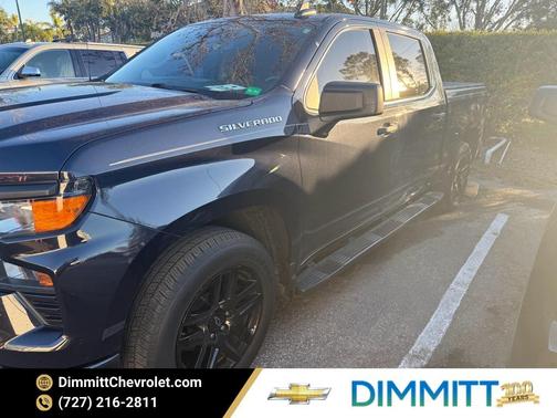 2022 Chevrolet Silverado 1500 Custom