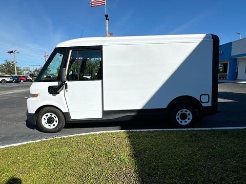 2026 Chevrolet BrightDrop 400 Base