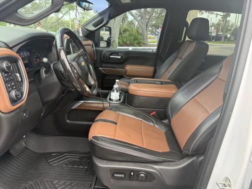 2020 Chevrolet Silverado 2500 High Country