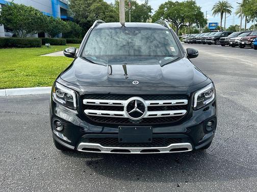 Black 2022 Mercedes-Benz GLB 250 Base 4MATIC
