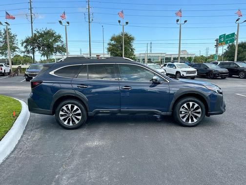 2023 Subaru Outback Touring XT