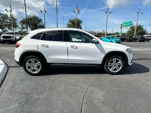 2023 Mercedes-Benz GLA 250 Base