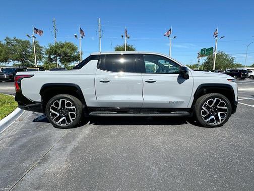 Slate Gray Metallic 2025 Chevrolet Silverado EV RST