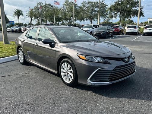 2023 Toyota Camry LE