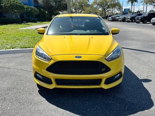 2017 Ford Focus ST Base