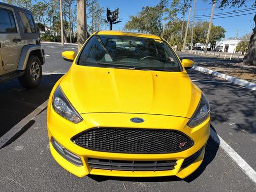 2017 Ford Focus ST Base