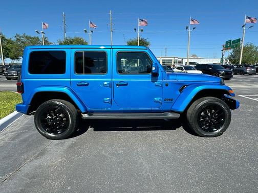 Hydro Blue Pearl 2022 Jeep Wrangler Unlimited Sahara High Altitude