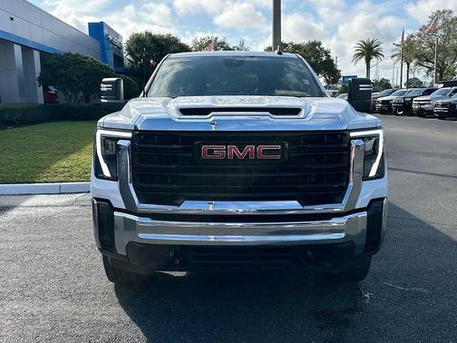 2024 GMC Sierra 3500 Pro