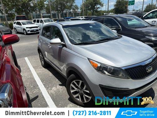Bright Silver 2016 Kia Sportage LX