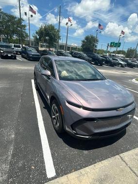 Galaxy Gray Metallic 2025 Chevrolet Equinox EV LT