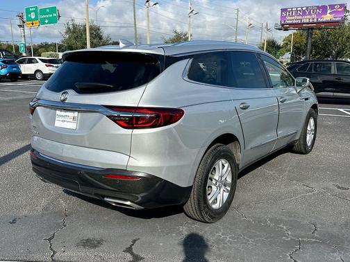 2020 Buick Enclave Essence