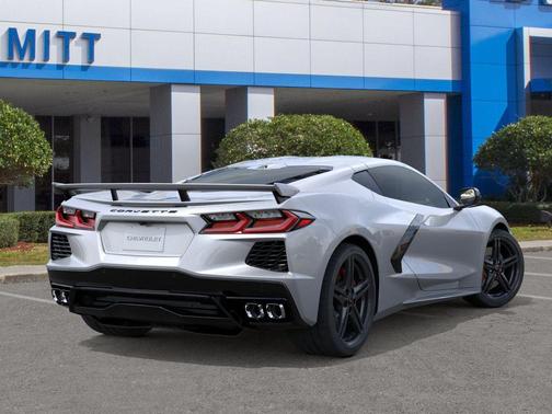Blade Silver Metallic 2026 Chevrolet Corvette Stingray